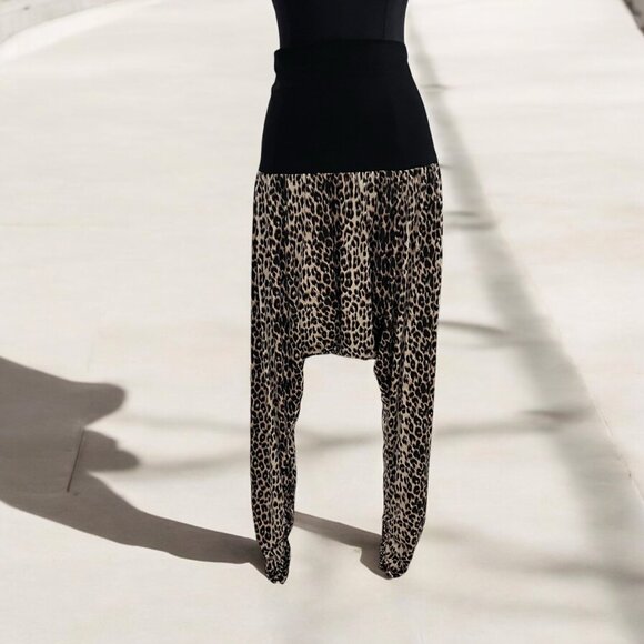 Womens Leopard Print Harem Pants Boho Chic Trendy Casual Festival Edgy Flowy - Picture 1 of 9
